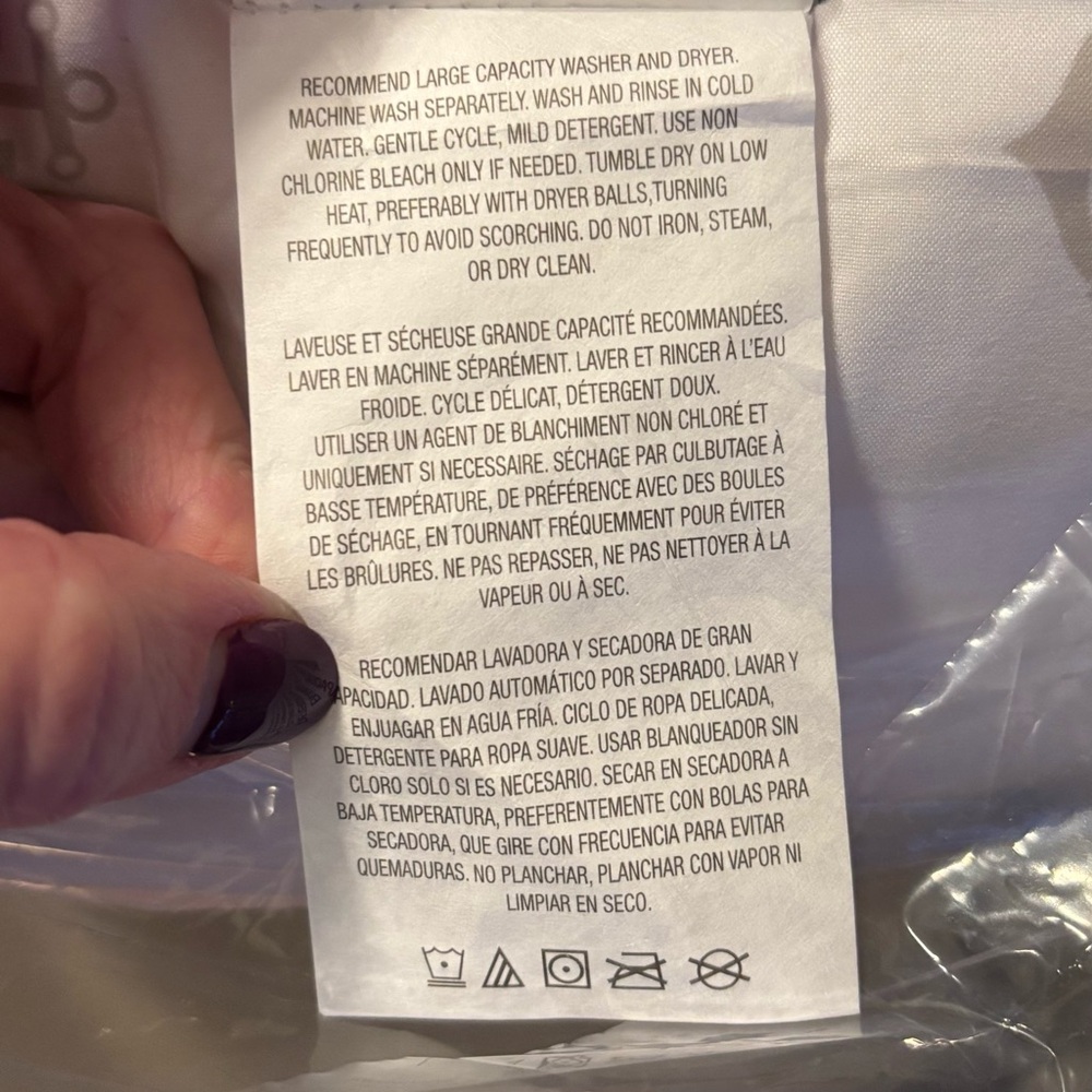 NWT Nautica True Comfort Jumbo Pillows in packaging! - Picture 7 of 11